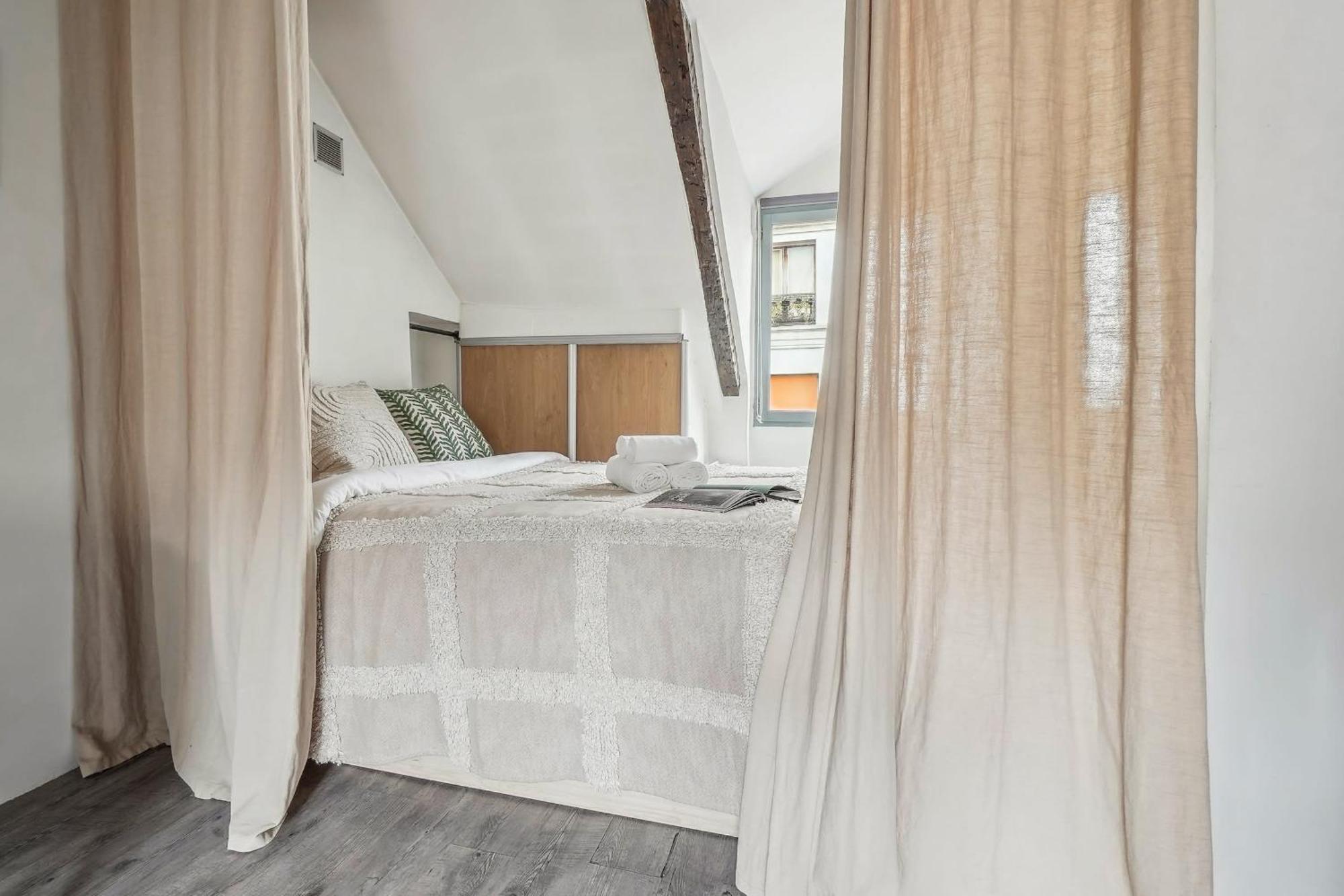Place Des Vosges & Le Marais - Cityapartmentstay Paris Exterior photo